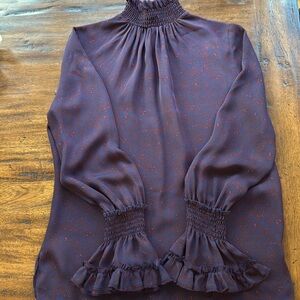 Navy paisley silk turtleneck 
Gorgeous with dark wash jeans 
No flaws 
Size S